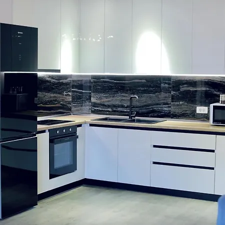 Miku - Unique 3 Bedroom At Olympic