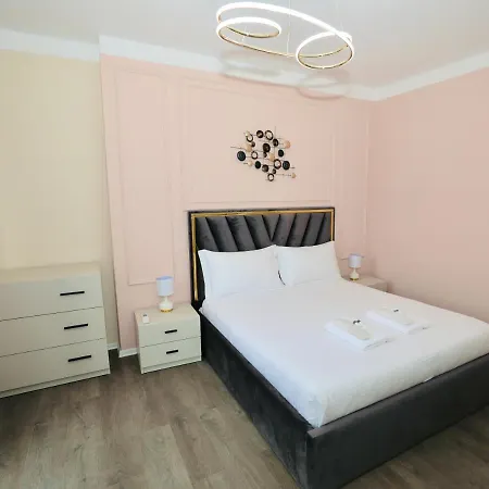 Miku - Unique 3 Bedroom At Olympic