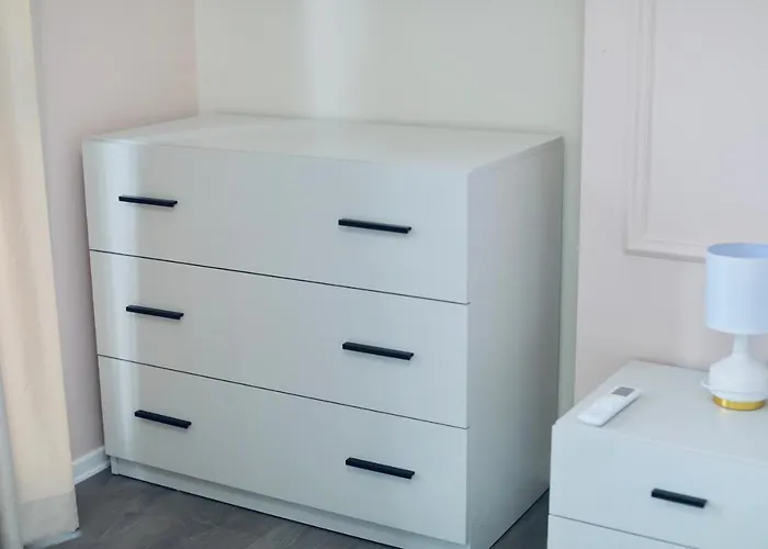 Miku - Unique 3 Bedroom At Olympic *