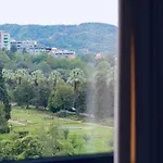 Apartment Miku - Unique 3 Bedroom At Olympic Tirana