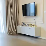 Miku - Unique 3 Bedroom At Olympic *