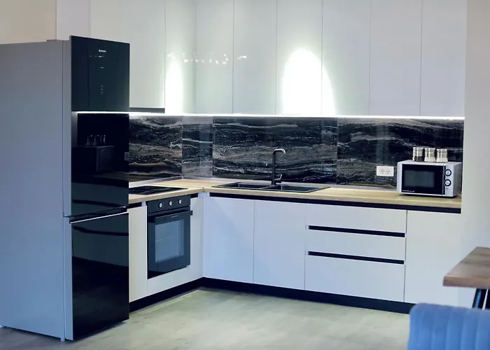 Miku - Unique 3 Bedroom At Olympic