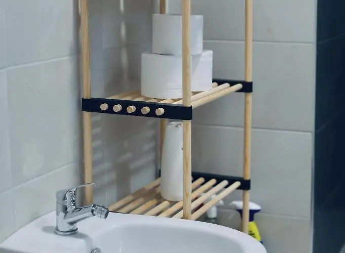 Miku - Unique 3 Bedroom At Olympic Appartement