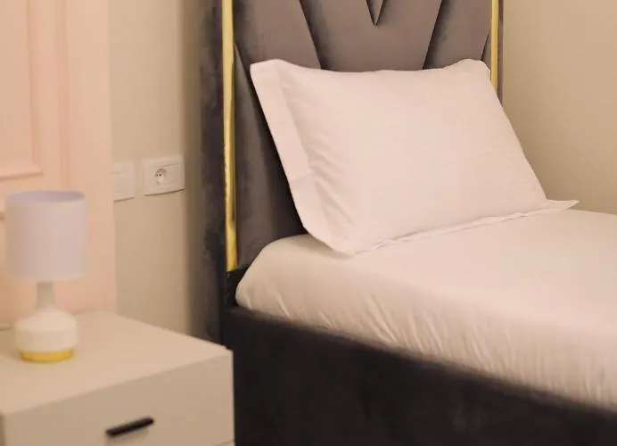 Miku - Unique 3 Bedroom At Olympic Apartament